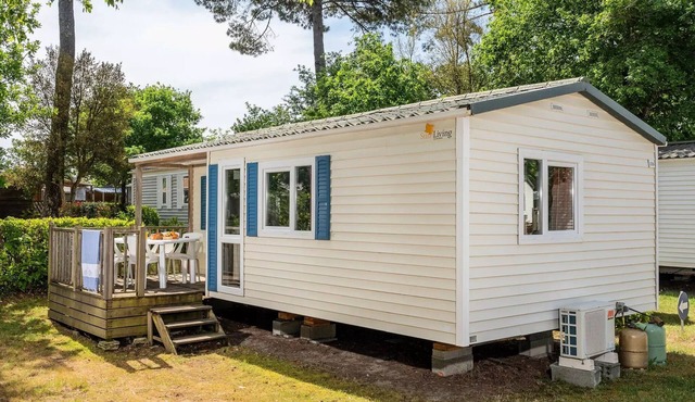 Mobile Home | Classic | 2 Bedrooms | 4–6 people | Simple Terrace