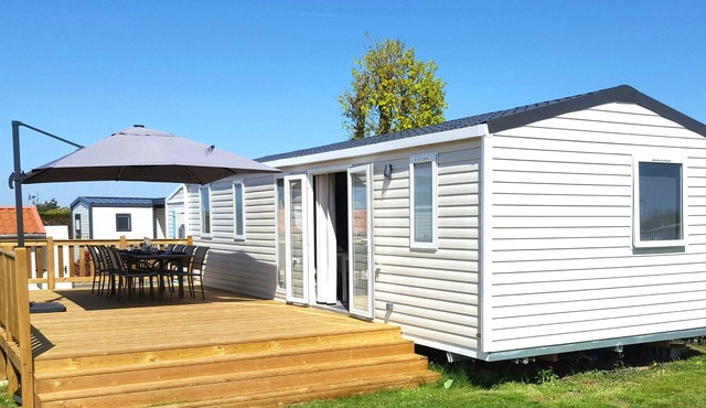 Mobile home, comfort and tranquillity 3 km from Granville and 1 km from the sea