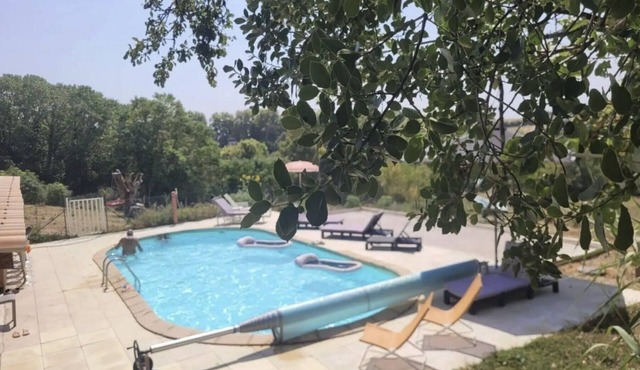 Mobile Home “Le Cottage du Lavoir” with Pool, Shared Terraces and Garden