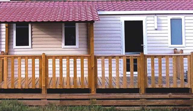 Mobile home with AC - 6 guests