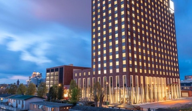 Mobypark Amsterdam: Parking at Leonardo Royal Hotel Amstel
