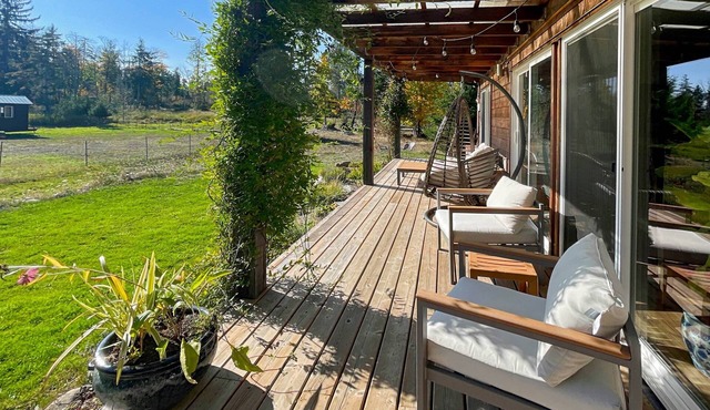 Modern 3Bed Farmhouse with Hot Tub