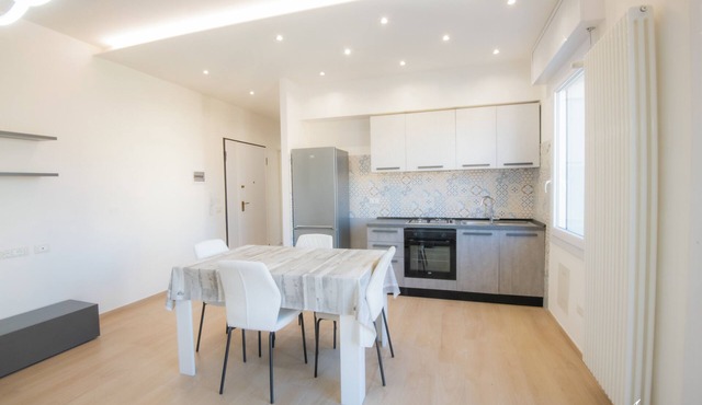 Modena, Italy, Ghirarldina Tower. Entire accommodation: Elegant Apartment