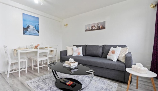 Modern 1-Bedroom Stockwell Apartment 15 mins to Central London - Perfect Base for Exploring London