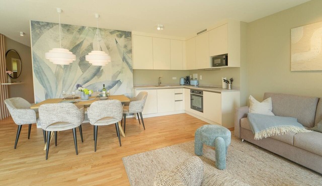 Modern 101-Freiburg Apartment with 2 Bedrooms and Terrace