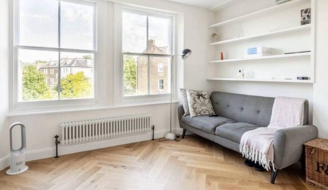 Modern 1BR Flat in Peaceful North Kensington