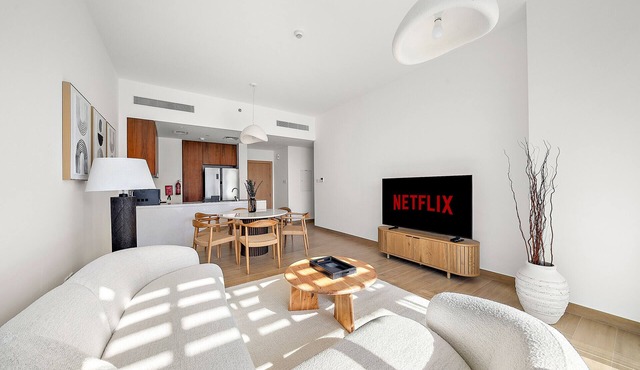 Modern 2 BD with Stunning Sea View in Port de La Mer