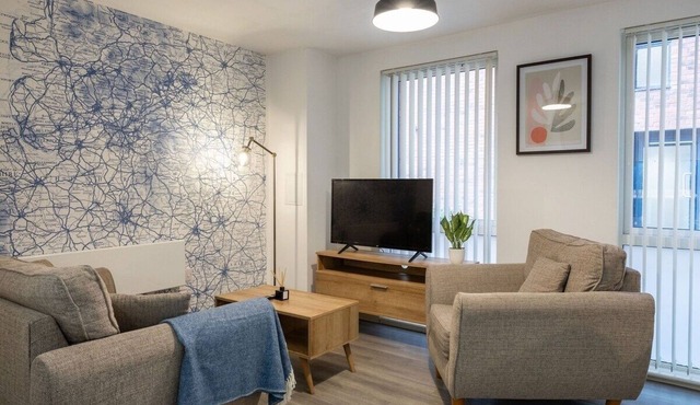 Modern 2 Bed AP| Central Manchester/Piccadilly| Pool Table | Parking