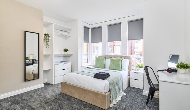 Modern 2-Bed Apt in Headingley