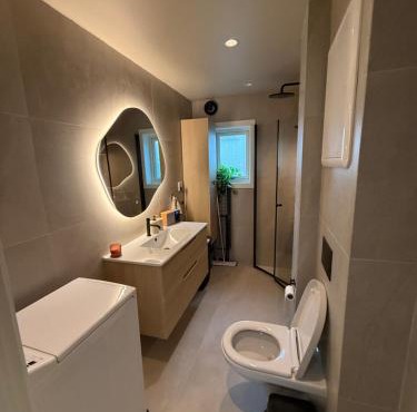 Modern 2-bedroom apartment in the city center