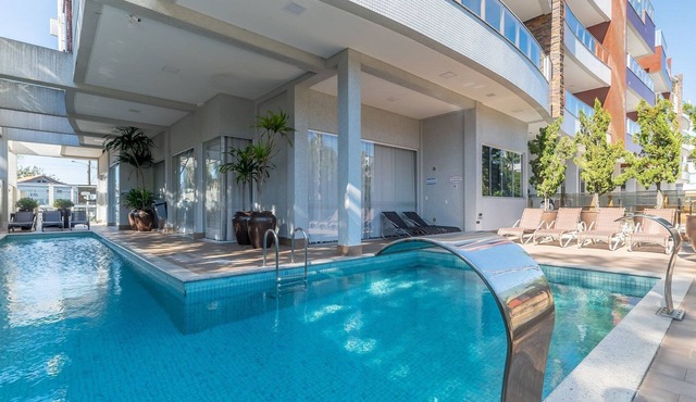 Modern 2B Apt 80m From Mariscal Iml0107