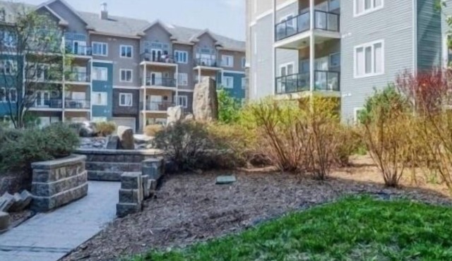 Modern 2bed 1bath condo with free gym and underground parking