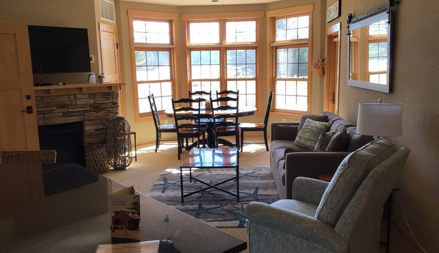 Modern 2BR/2BA Condo at Northernaire Resort – Steps from the Lake & Trails!