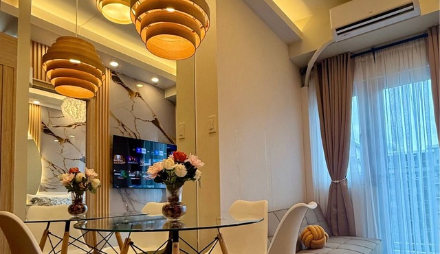 Modern 2BR Aesthetic Condo IN CHARM Residences
