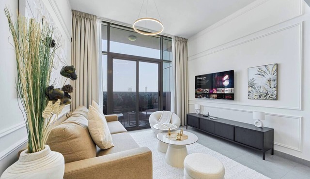 Modern 2BR in Ikarus Tower, Dubai Production City