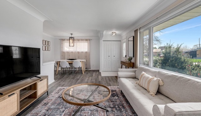 Modern 2BR with Remote Workspace, Patio, BBQ & Gym