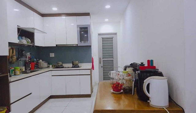 Modern 3 Bed Apartment in Ho Chí Minh City