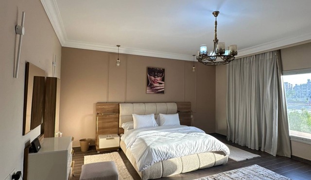 modern 4-bedroom villa with AC in El Sheikh Zayed City