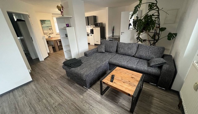 Modern 60sqm apartment for up to 5 people￼ - Central location, 50" TV, WLAN