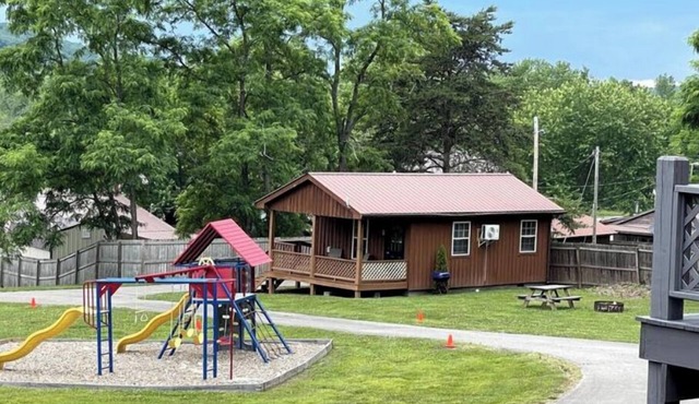 Modern A-Frame Cabin By Cave Run Lake - Sleeps 11!