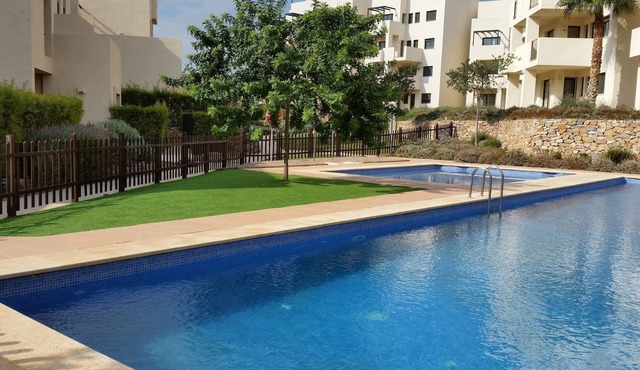 Modern, accessible ground floor apartment just 30 minutes from Murcia airport