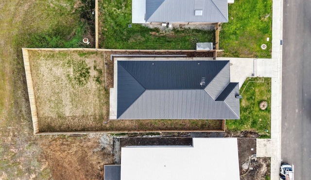 Modern & Accessible | Old Beach