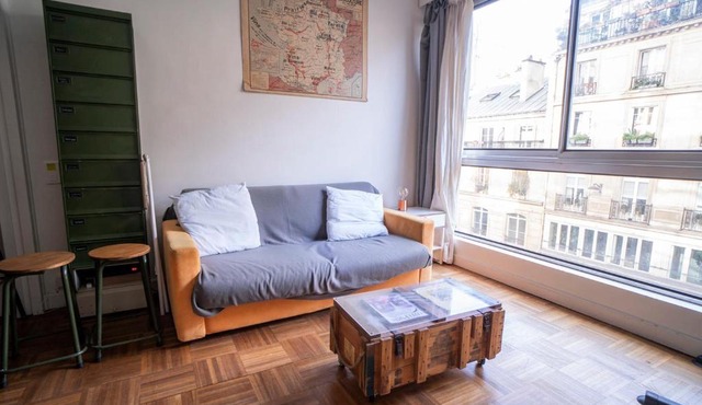 Modern accommodation near Parisian attractions