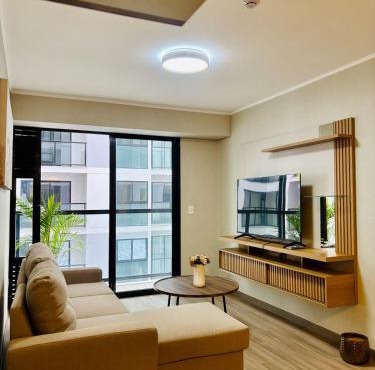 Modern and centrally located with a rooftop