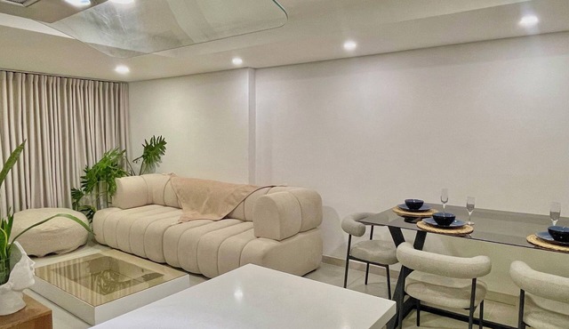 Modern and Charming 2-bedroom apartment close to everything in Medellin