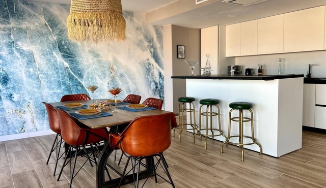 Modern and Spacious Apartment in Algeciras | Bay Views | near the Port