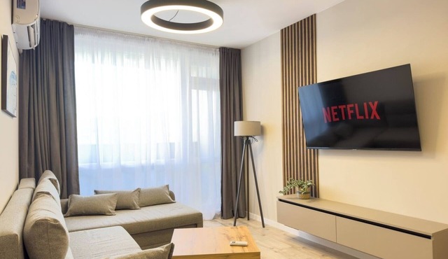 Modern and Spacious Two-Bedroom Apartment