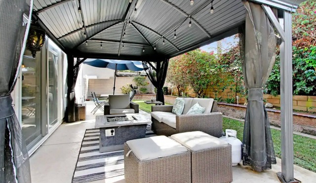 Modern and Stylish 4-bedroom Home