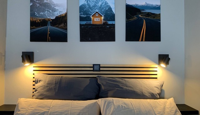 Modern and stylishly furnished city apartment