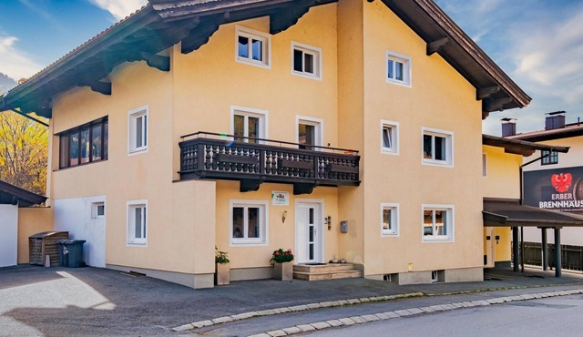 Modern apartment with sunny balcony in Brixen village centre