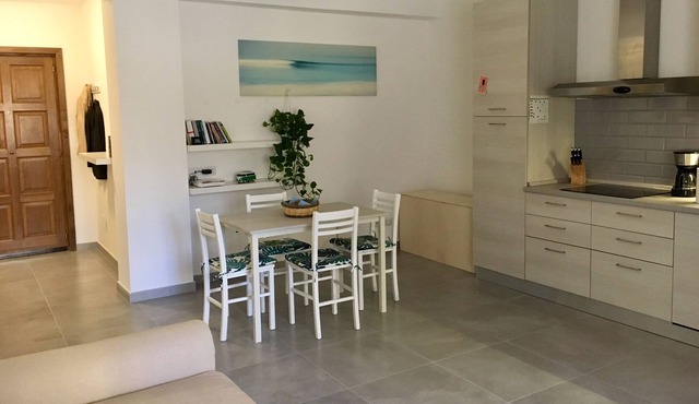 Modern apartment 200 metres from the beach