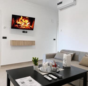 Modern Apartment Arouit 8 min Airport