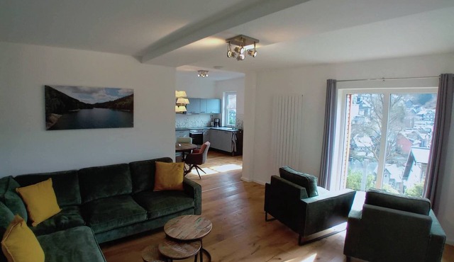 Modern apartment (C) with a beautiful view - enjoy nature and the Christmas town!