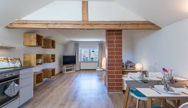 Modern Apartment "Linde" with Lake View, Mountain View, Garden & Terrace