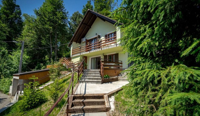 Modern apartment in Fužine, 200m from Lake Bajer, perfect for relaxation.