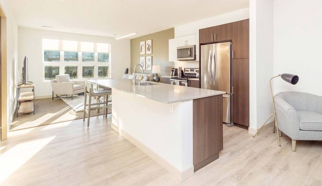 Modern Apartment in Prime Location (ID7511X17)