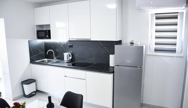 Modern apartment on a walking distance to the beach