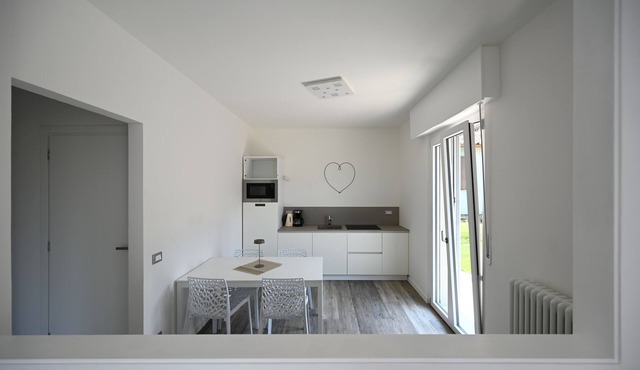 MODERN APARTMENT SECOND FLOOR AND PARKING SPACE APP ARIA
