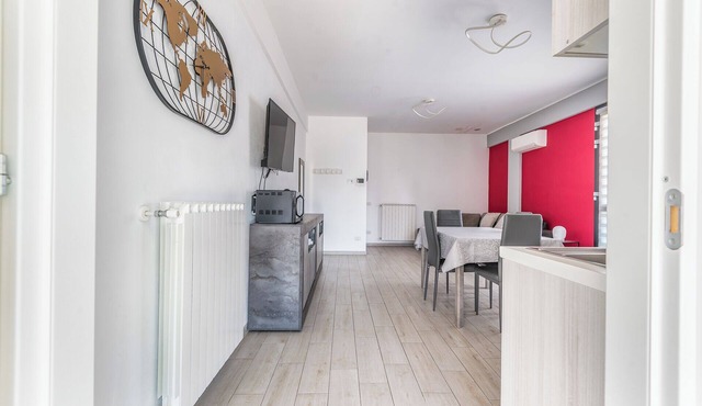 Modern apartment with private terrace - between Milan and Rho Fiera