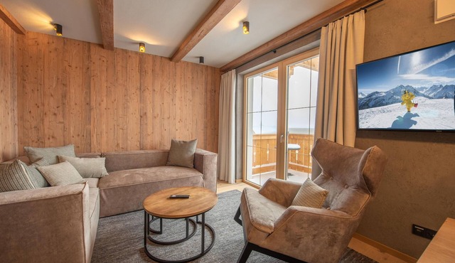Modern apartment with mountain view, sauna, and close to the slopes