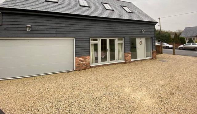 Modern barn conversion Mursley