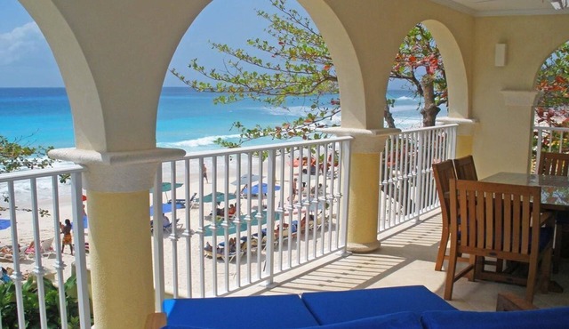 Modern Beachfront Condo with Pool - Sapphire 201