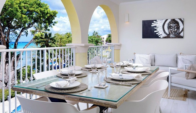 Modern Beachfront Condo with Pool - Sapphire Beach 213