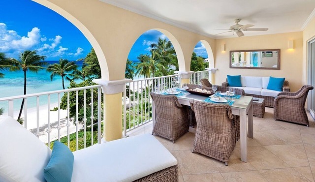 Modern Beachfront Condo with Pool - Sapphire 317