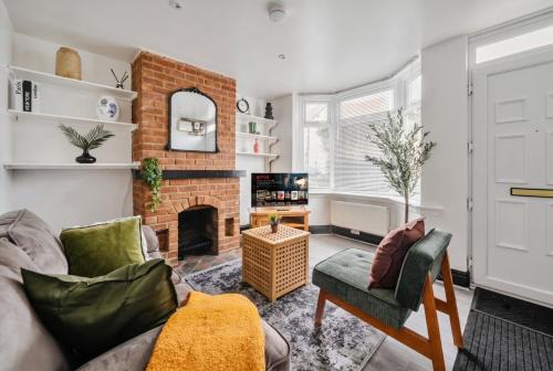 Modern Bletchley home with stylish decor