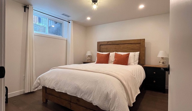 Modern & Bright 1-bedroom apartment - Brand New!